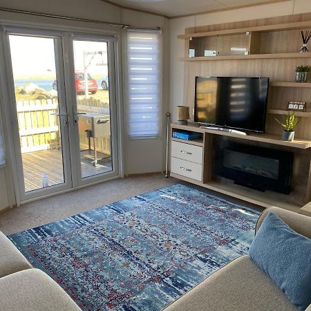 Beachfront Lodge, Lossiemouth Bay Экстерьер фото