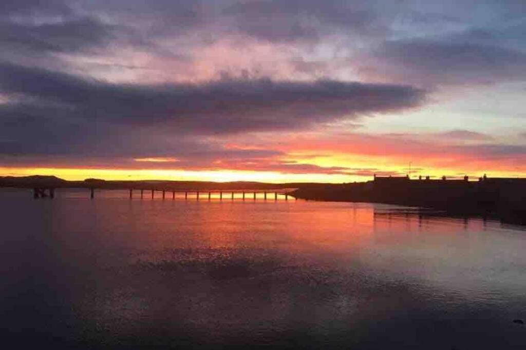 Beachfront Lodge, Lossiemouth Bay Экстерьер фото