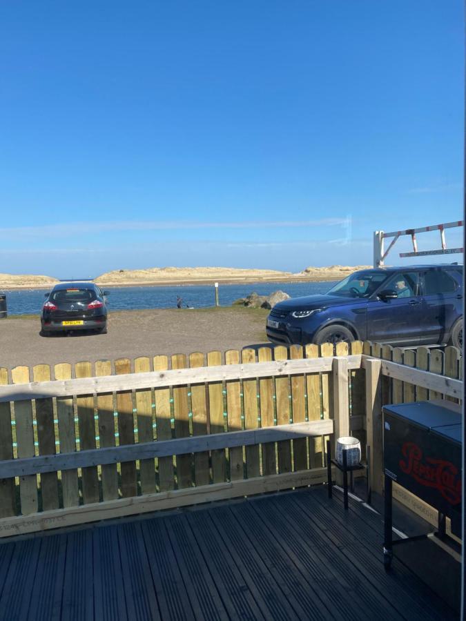 Beachfront Lodge, Lossiemouth Bay Экстерьер фото